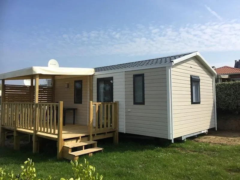 Campsite Camping Paradis La Mer D'Iroise - Aquatique Vacances Plomodiern