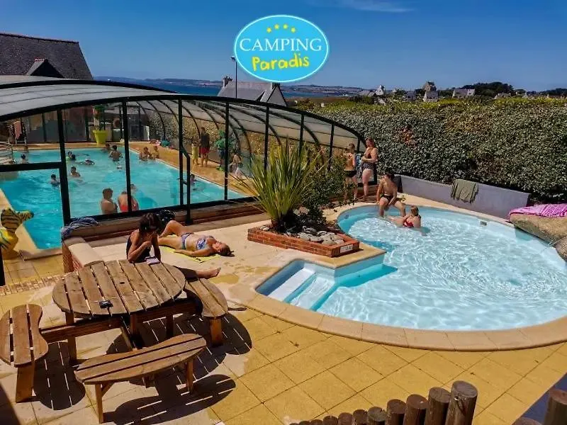 Camping Paradis La Mer D'Iroise - Aquatique Vacances Plomodiern
